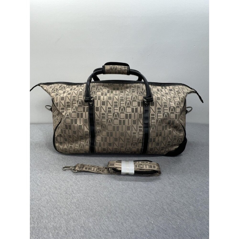 Kenneth Cole Reaction Beige 22"‎ Rolling Duffel Bag Travel Carry On Wheeled Bag